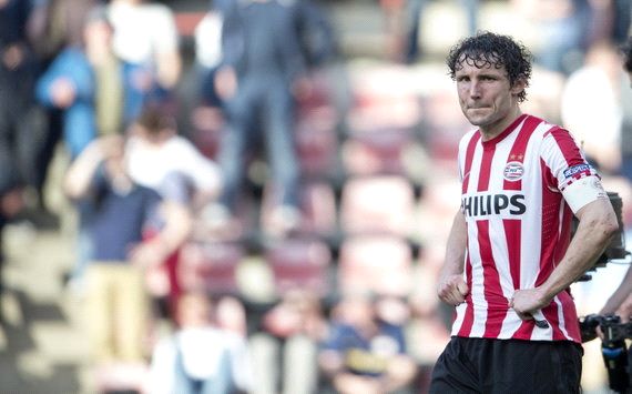 守球员后送 守球员后送